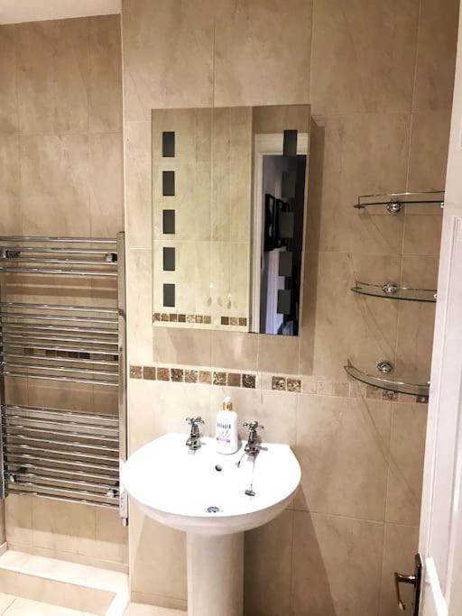 Beautiful Holiday Flat In Alnwick Exteriör bild